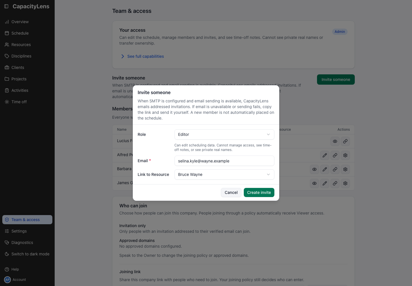 Invite someone dialog with the optional Link to Resource selection